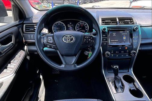 Parisian Night Pearl 2016 Toyota Camry LE