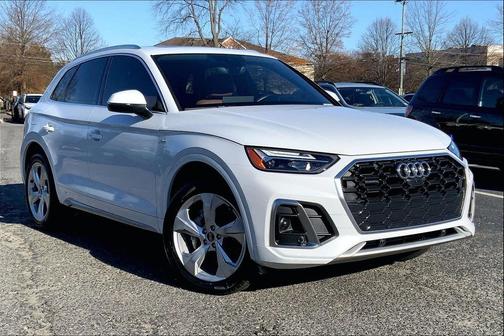 2022 Audi Q5 45 S line Premium Plus