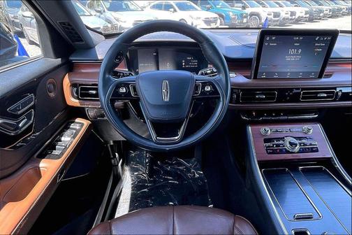 INFINITE BLACK MET CC 2022 Lincoln Aviator Reserve AWD