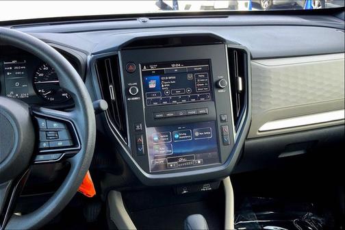 2025 Subaru Forester Base