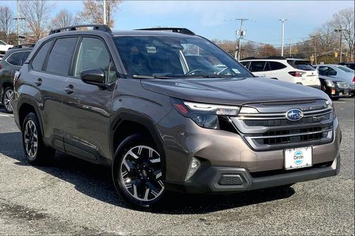 2025 Subaru Forester Premium