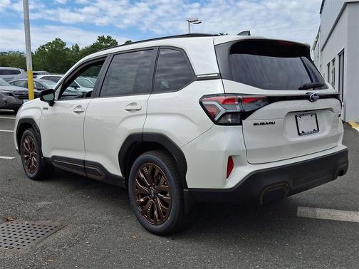 2025 Subaru Forester Hybrid Sport