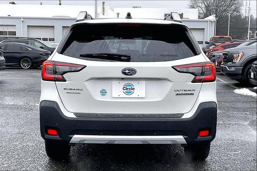 2023 Subaru Outback Touring XT