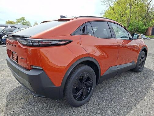 Habanero Orange Metallic 2026 Subaru Uncharted Sport