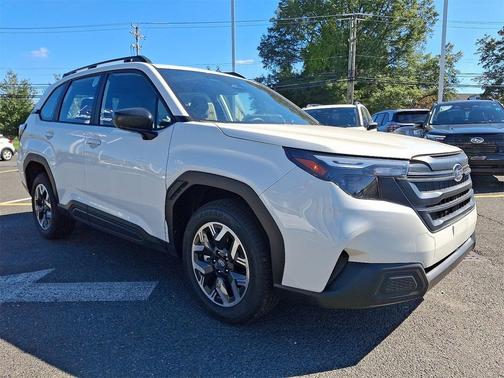 2025 Subaru Forester Base