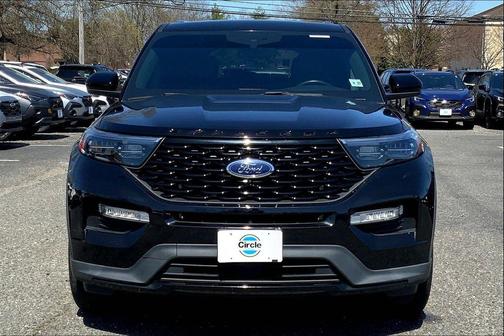 AGATE BLACK METALLIC 2022 Ford Explorer ST-Line