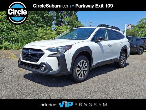 Crystal White Pearl 2025 Subaru Outback Premium