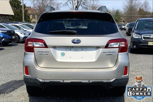Tungsten Metallic 2017 Subaru Outback 3.6R Limited