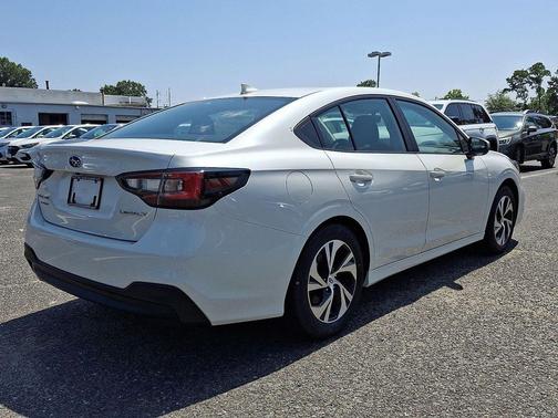 Crystal White Pearl 2025 Subaru Legacy Premium