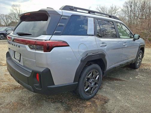 Ice Silver Metallic 2026 Subaru Outback Premium