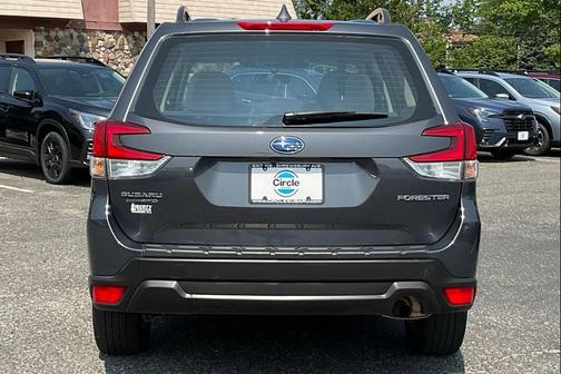 2022 Subaru Forester Base