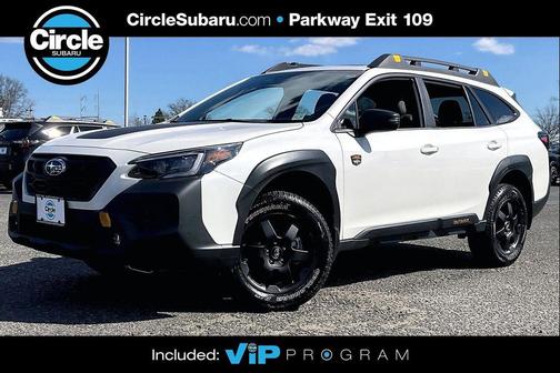 Crystal White Pearl 2025 Subaru Outback Wilderness