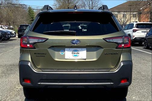 Autumn Green Metallic 2025 Subaru Outback Onyx Edition