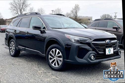 Crystal Black Silica 2023 Subaru Outback Premium