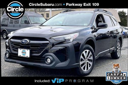 Crystal Black Silica 2023 Subaru Outback Premium