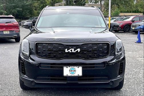 Ebony Black 2022 Kia Telluride EX