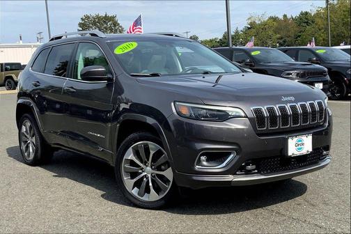 2019 Jeep Cherokee Overland