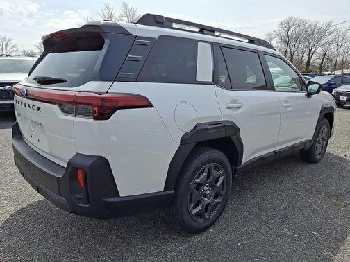 Crystal White Pearl 2026 Subaru Outback Premium