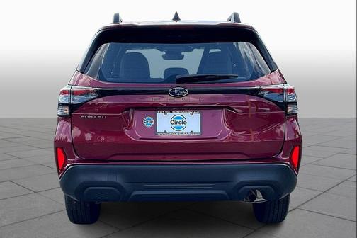 2025 Subaru Forester Base