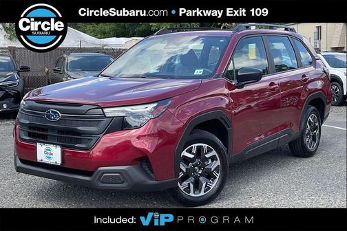 2025 Subaru Forester Base
