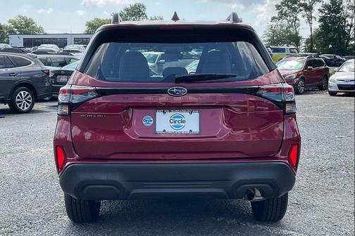2025 Subaru Forester Base