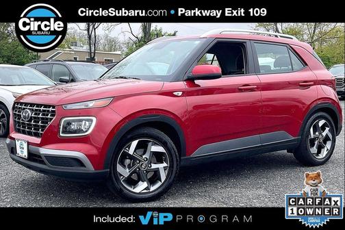 Scarlet Red Pearl 2022 Hyundai VENUE Limited