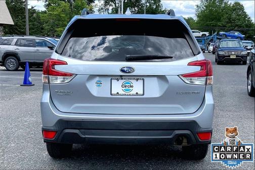 Ice Silver Metallic 2020 Subaru Forester Premium
