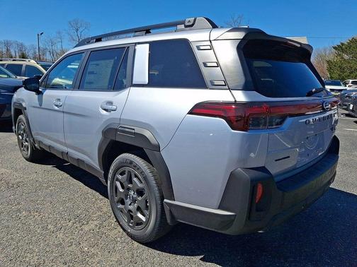 Ice Silver Metallic 2026 Subaru Outback Premium