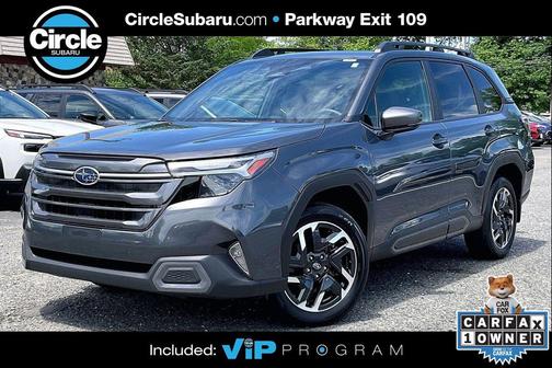 Magnetite Gray Metallic 2025 Subaru Forester Limited