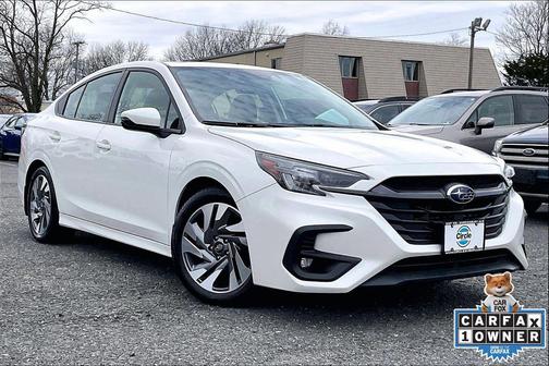 Crystal White Pearl 2024 Subaru Legacy Limited