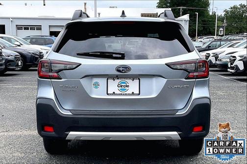 Ice Silver Metallic 2023 Subaru Outback Limited
