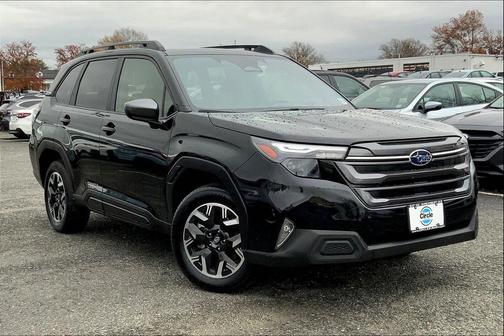 2025 Subaru Forester Premium