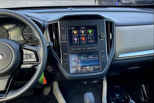 2025 Subaru Forester Base