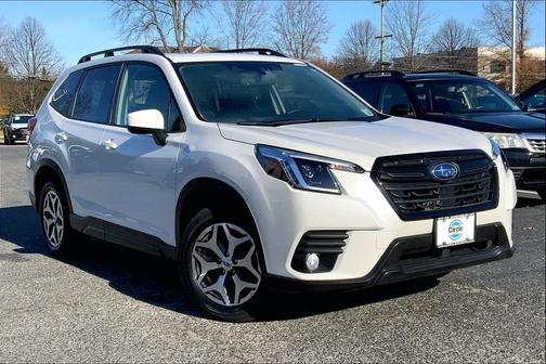 2023 Subaru Forester Premium