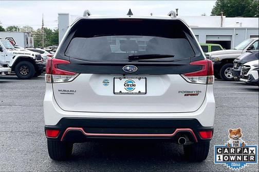 Crystal White Pearl 2024 Subaru Forester Sport
