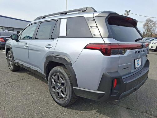 Ice Silver Metallic 2026 Subaru Outback Premium