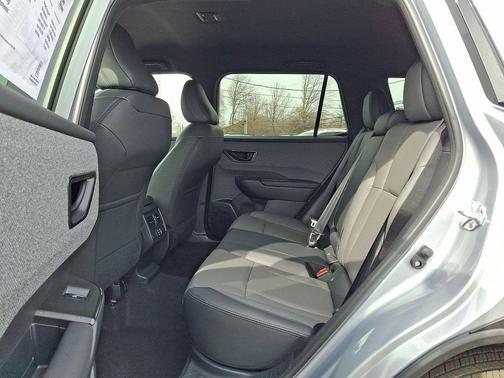 Ice Silver Metallic 2026 Subaru Outback Premium