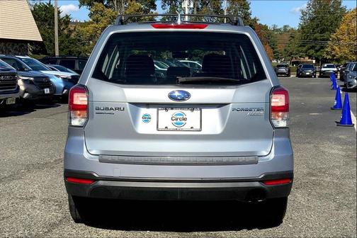 2017 Subaru Forester 2.5i