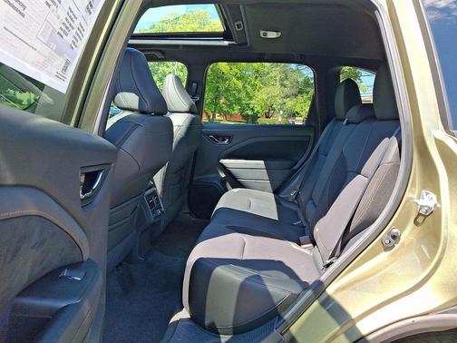 Autumn Green Metallic 2026 Subaru Forester Touring