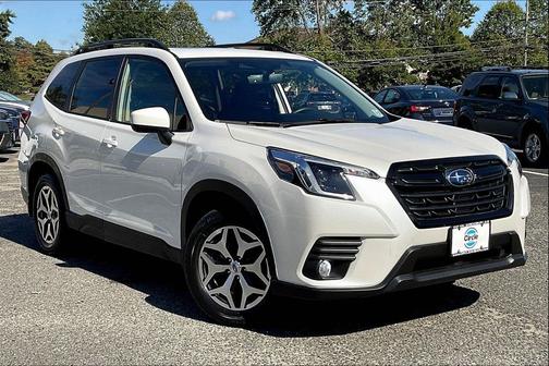 2022 Subaru Forester Premium