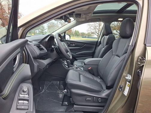 2025 Subaru Ascent Onyx Edition Touring 7-Passenger