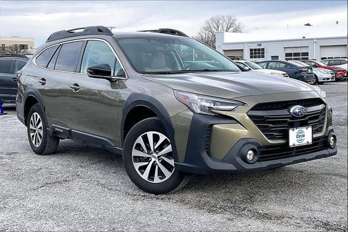 2023 Subaru Outback Premium