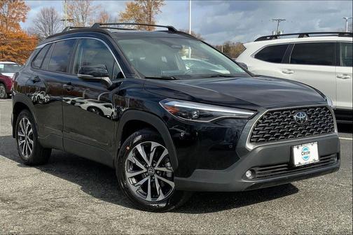 2023 Toyota Corolla Cross XLE