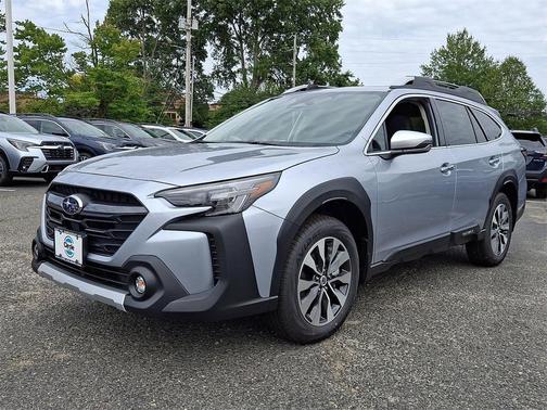 2025 Subaru Outback Touring