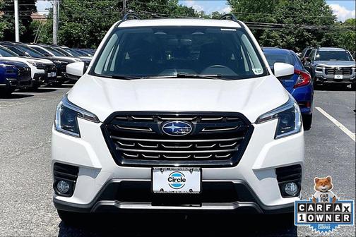 Crystal White Pearl 2022 Subaru Forester Premium