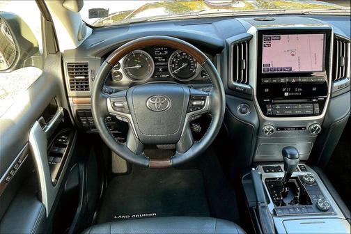 2021 Toyota Land Cruiser Base