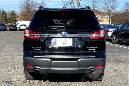 2021 Subaru Ascent Limited 8-Passenger