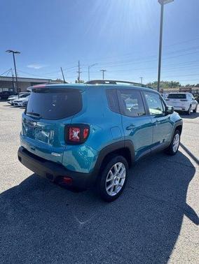 2022 Jeep Renegade Latitude