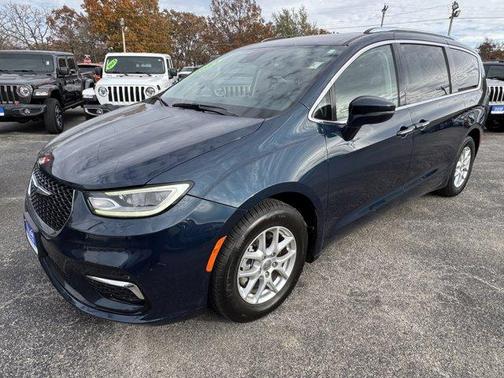 2021 Chrysler Pacifica Touring-L