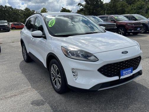 2021 Ford Escape SEL